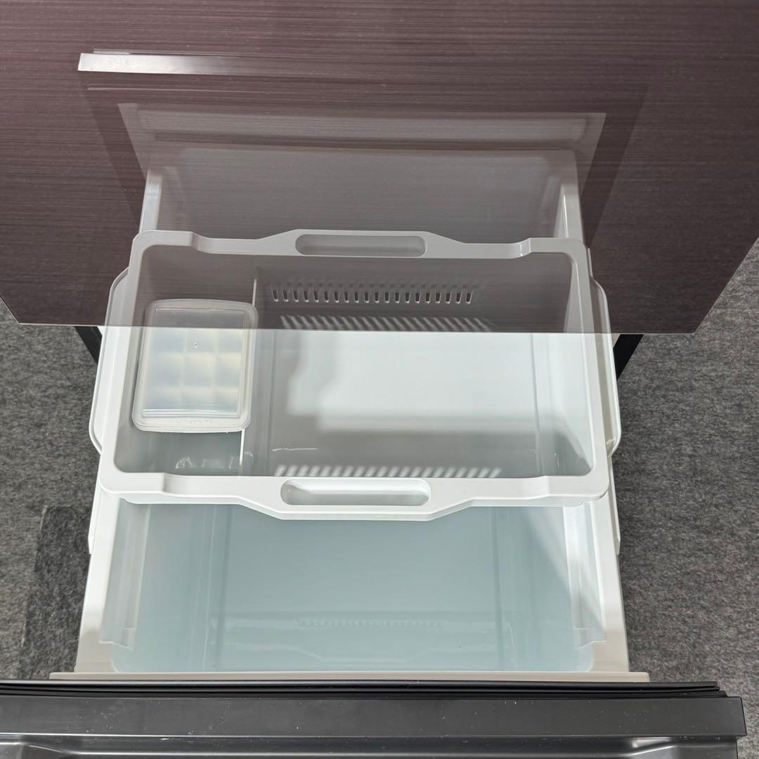 Hisense 冷蔵庫 282L ガラスパネル 大容量 1〜4人 d4253