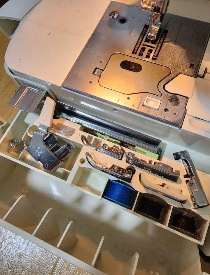 JUKI ミシン jureve ジュレーブ hzl-010n