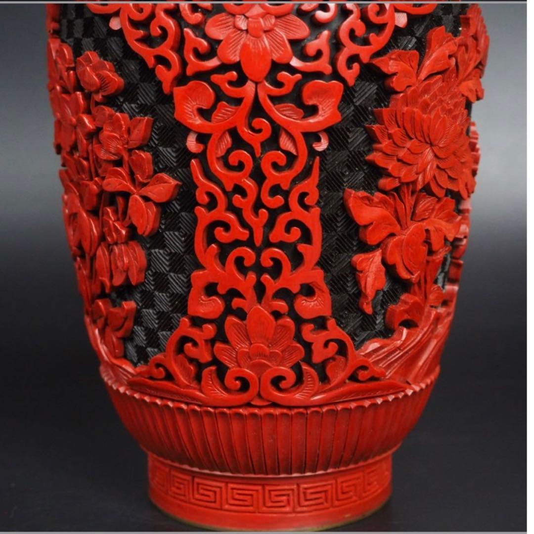 送料無料　極上高肉彫堆朱花瓶　台付　全高さ29ｃｍ　共箱　中国古玩骨董