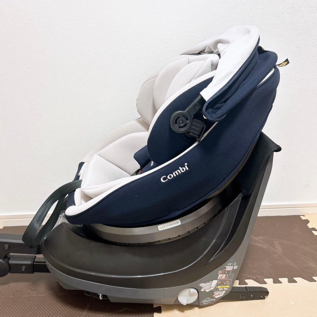 コンビ クルムーヴスマート Light ISOFIX チャイルドシート 新生児