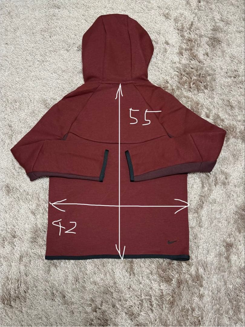 キッズ１５０Ｍ　ナイキ　テックフリース　バーガンディ　セットアップ　ワインレッド