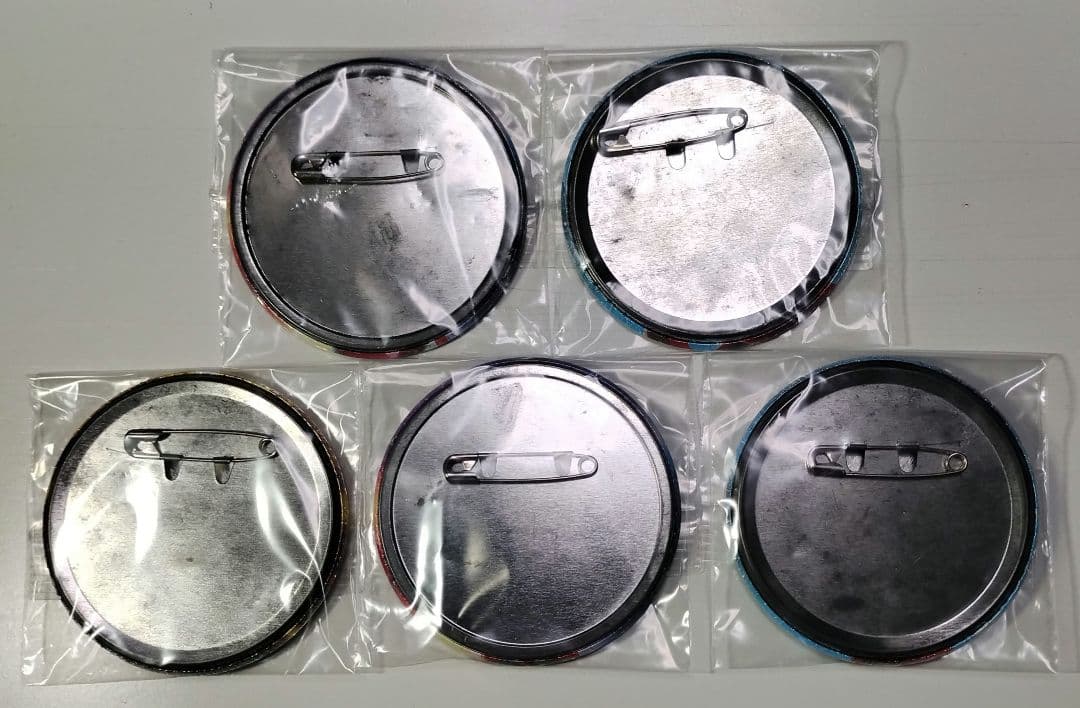 ウルトラマン 限定グッズ まとめ売り 缶バッジ キーホルダー コースター