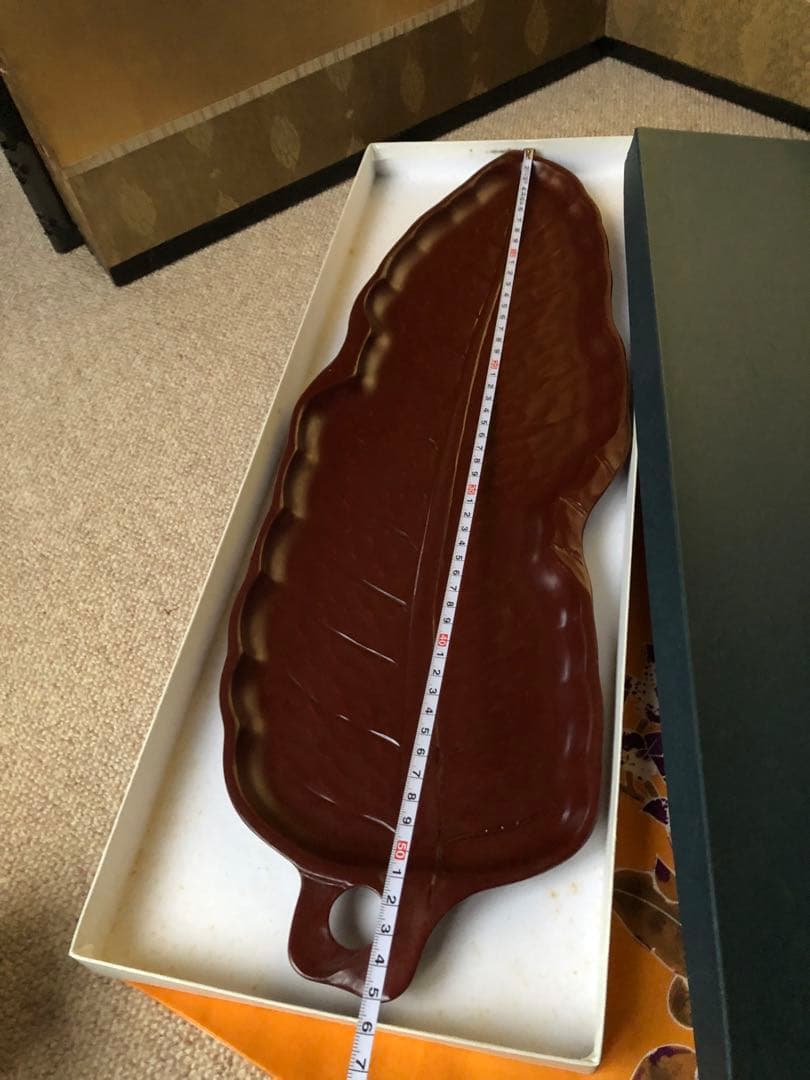 漆器 葉型 盆 箱入　54㎝