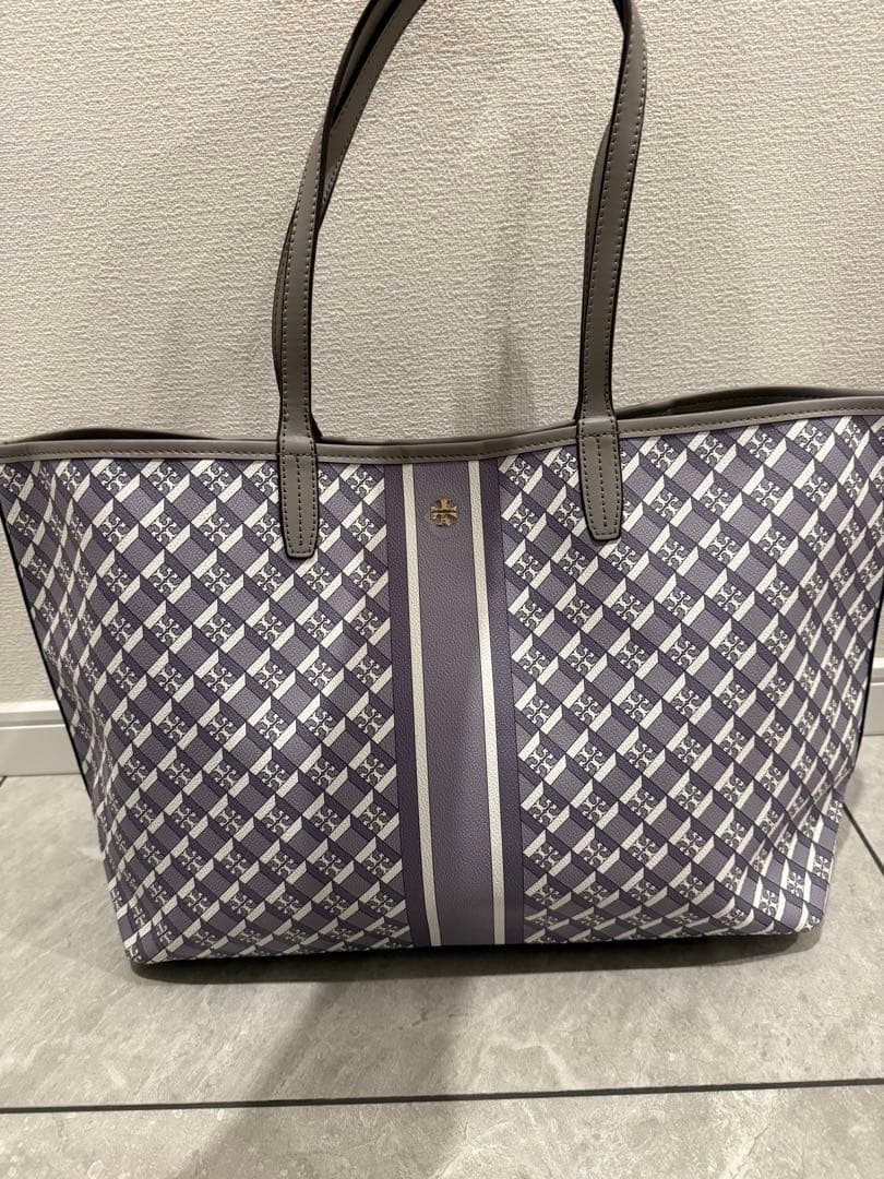 トリーバーチ　大容量トートバッグ グレー チェック柄