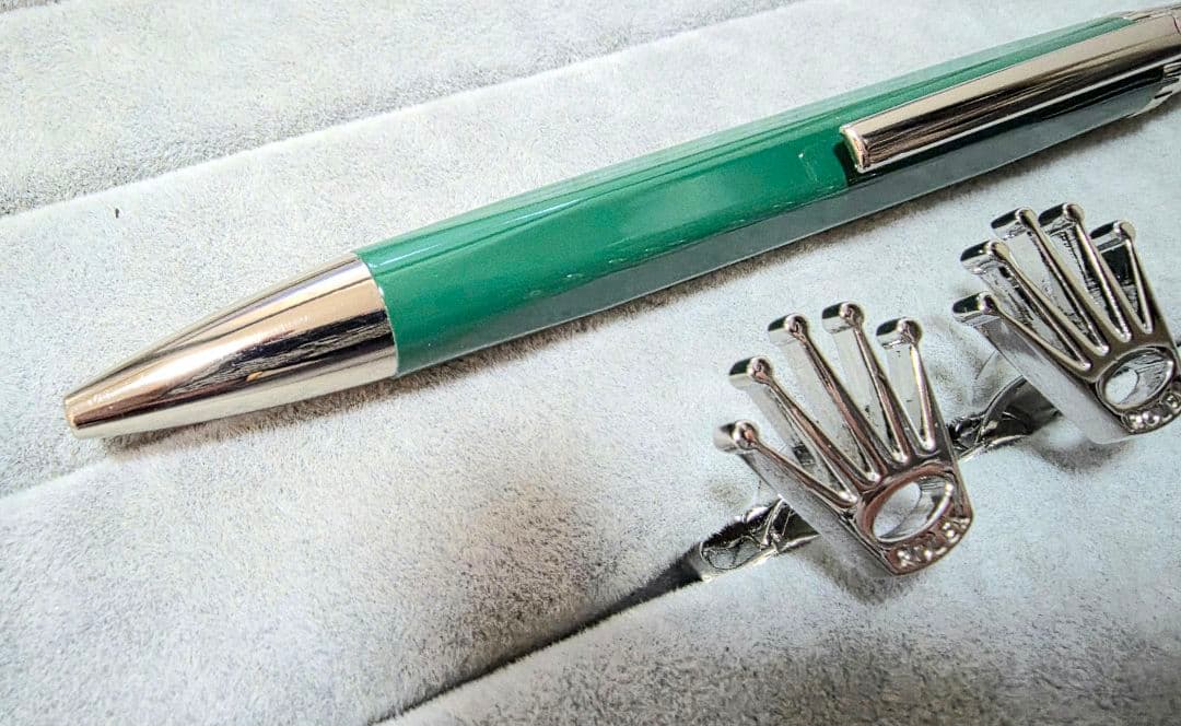 ロレックス　プッシュ式 グリーンボールペン・カフスセット　新品