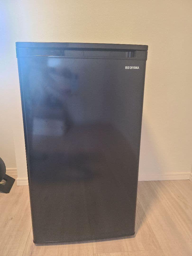 IRIS OHYAMA 冷凍庫 IUSD-6B　ブラック