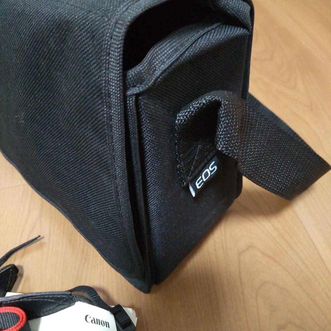 Canon ミラーレス一眼カメラ EOS M10 ケース付き ダブルズームキット