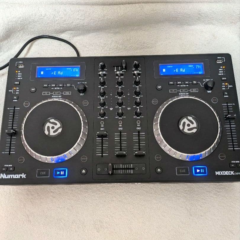 Numark ヌマーク ニューマーク　Mixdeck Express