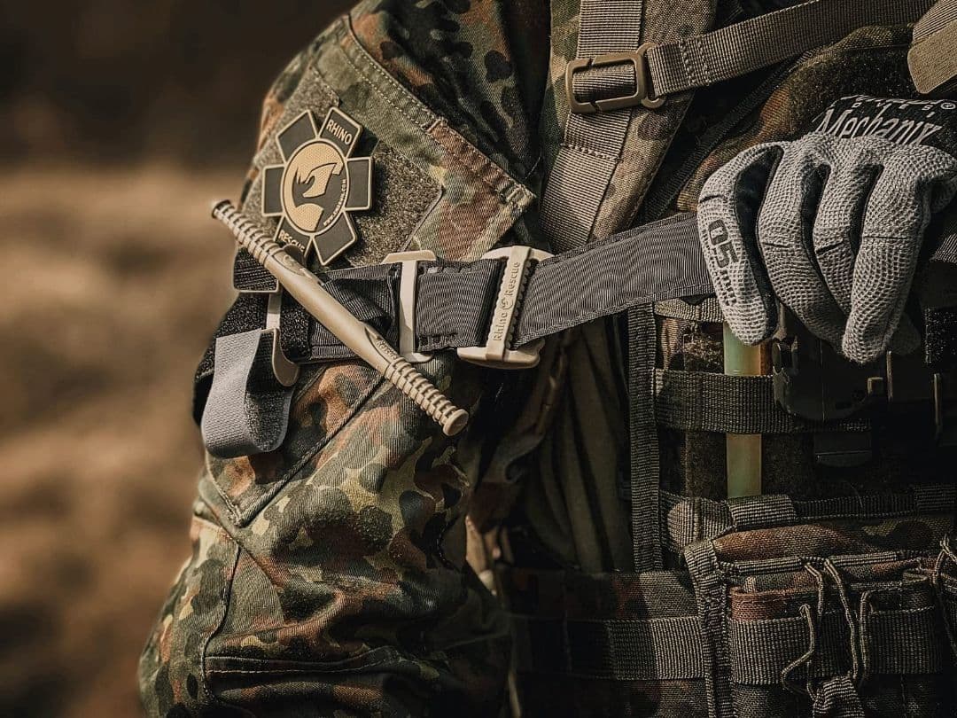 新品実物 米国FDA認証 RHINO TACTICAL 止血帯セット JSDF