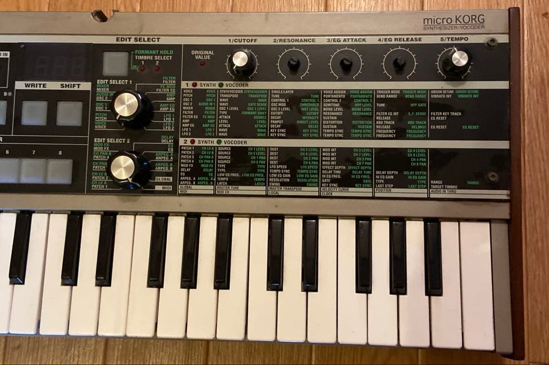 KORG microKORG シンセサイザー　キーボード