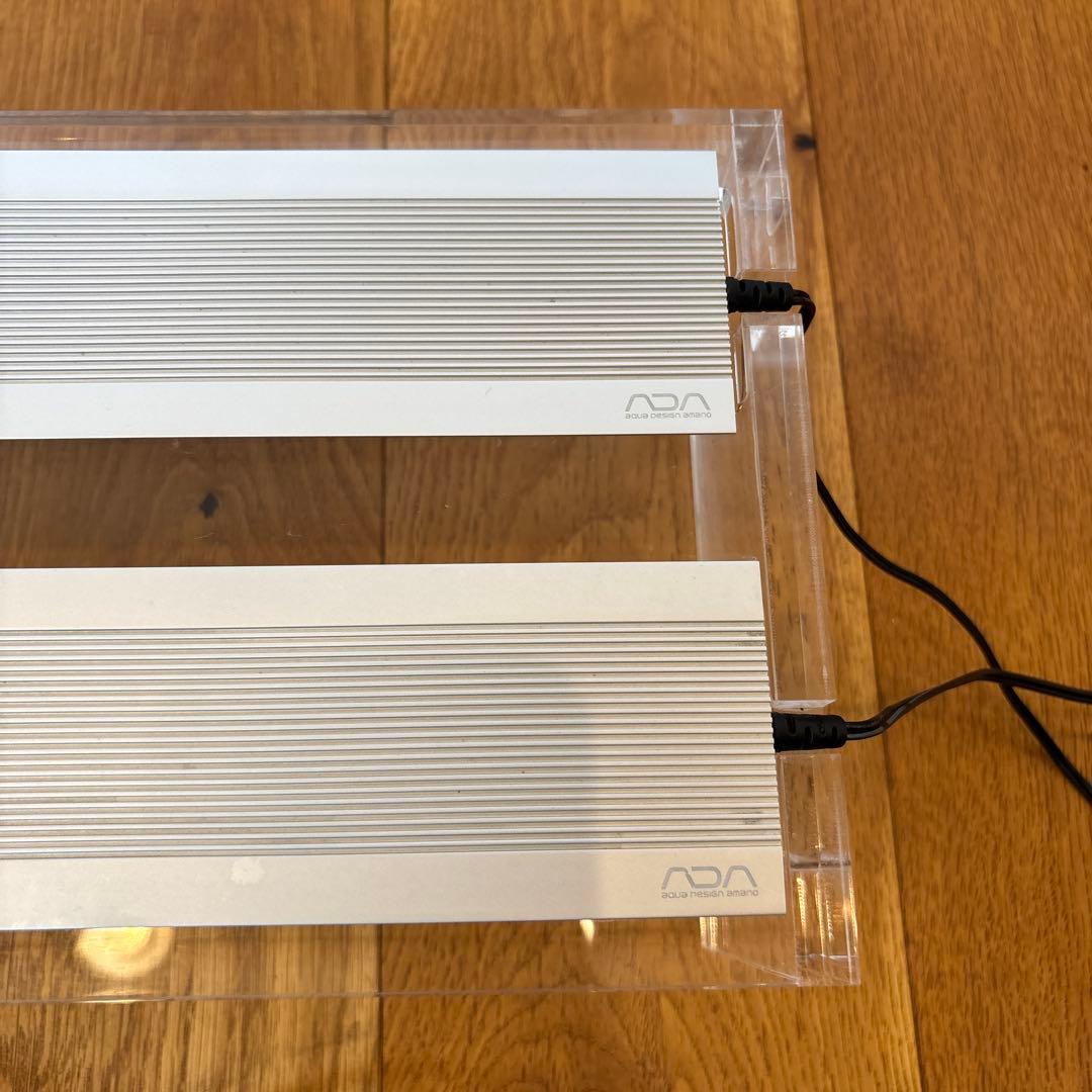 ADA LEDライト　60cm水槽用