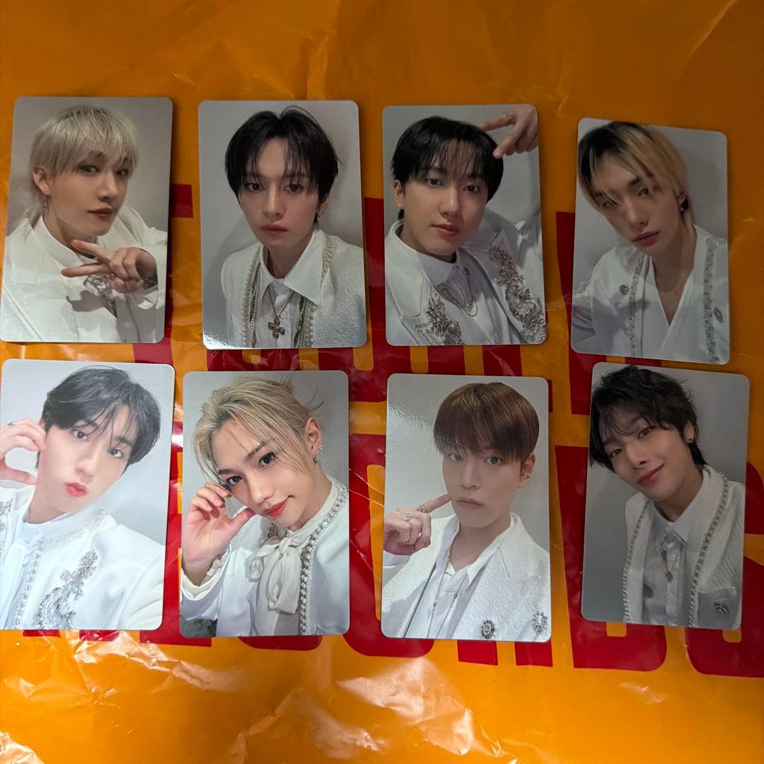 straykids 1/24 会場限定トレカ　コンプ　Hollow 大阪