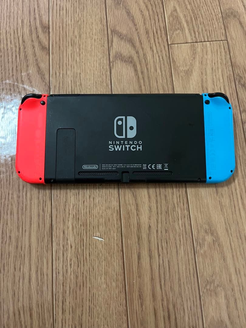 任天堂スイッチ本体 赤/青 ドック Joy-Con付き