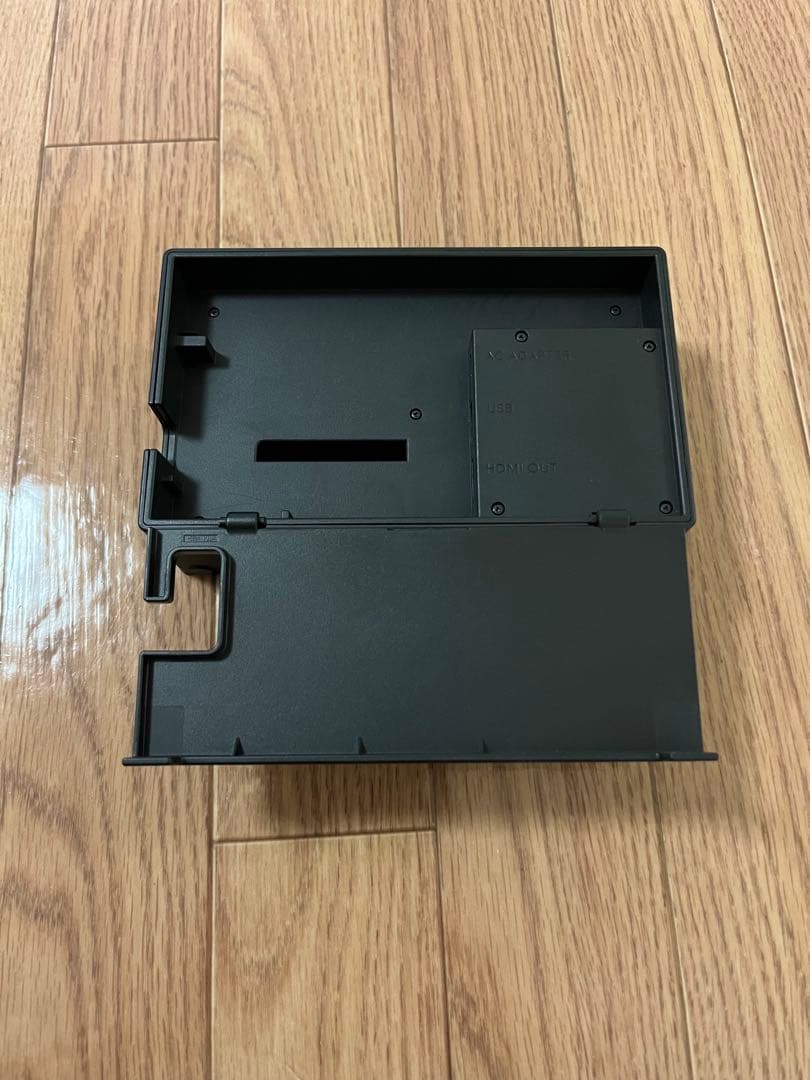 任天堂スイッチ本体 赤/青 ドック Joy-Con付き