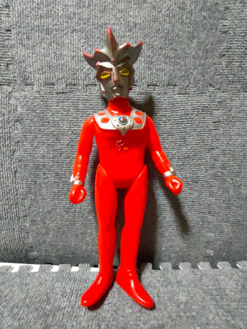 【最安値】ウルトラマンレオ ポピー 31cm ビッグソフビ 40年前以上
