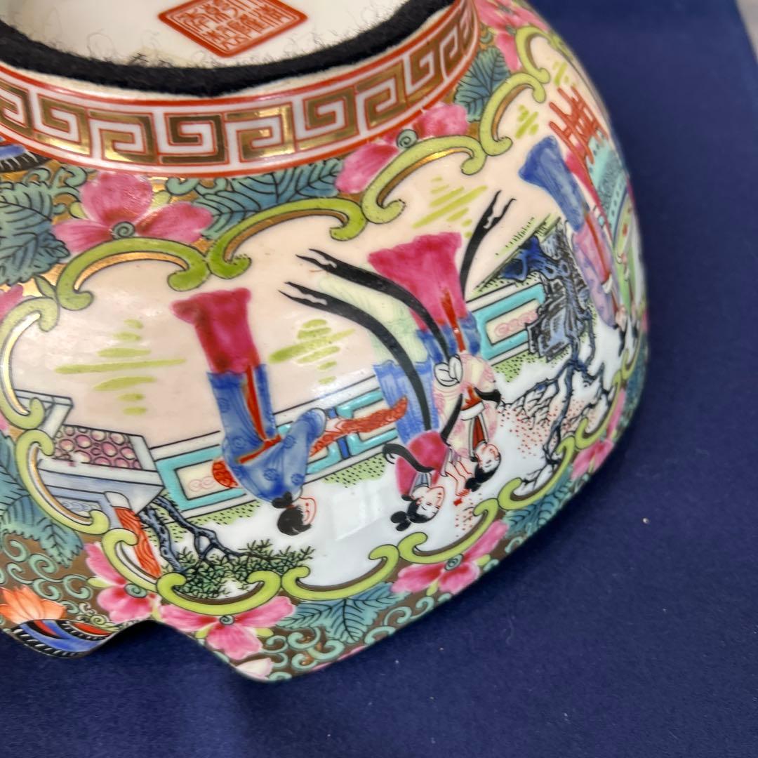 色鮮やかな花柄の陶磁器皿　24センチ