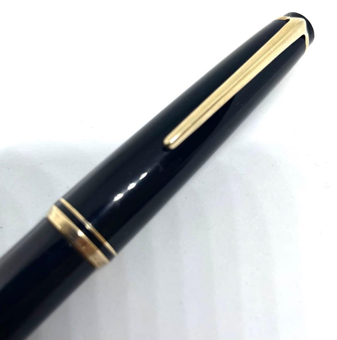 Mont Blanc モンブラン　キャップ式　万年筆　No22