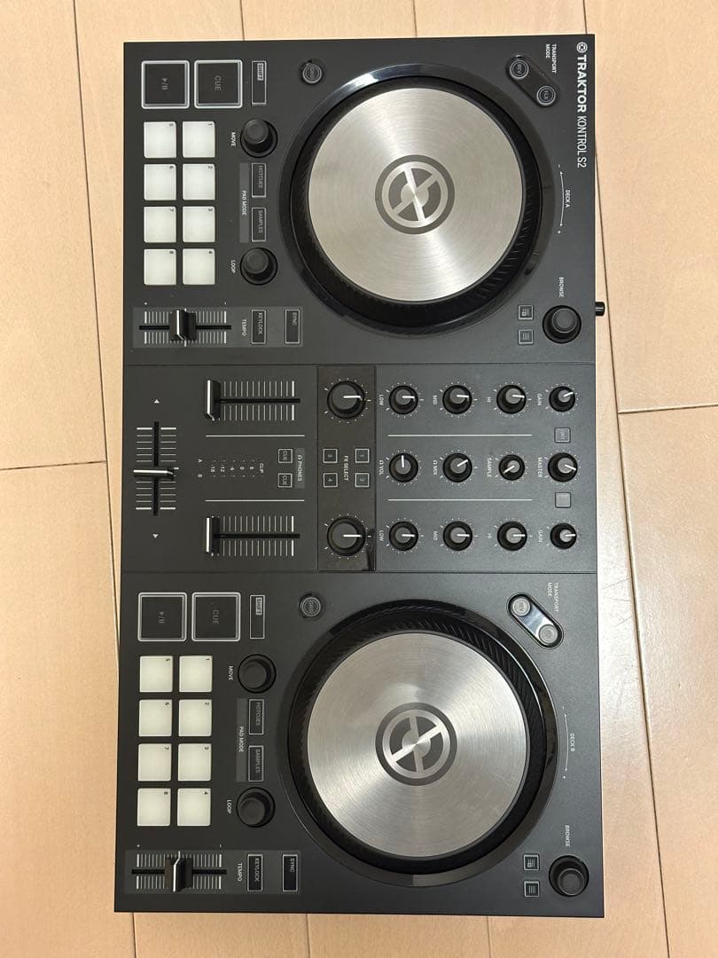 TRAKTOR Kontrol S2 MK3 DJコントローラー 箱付き