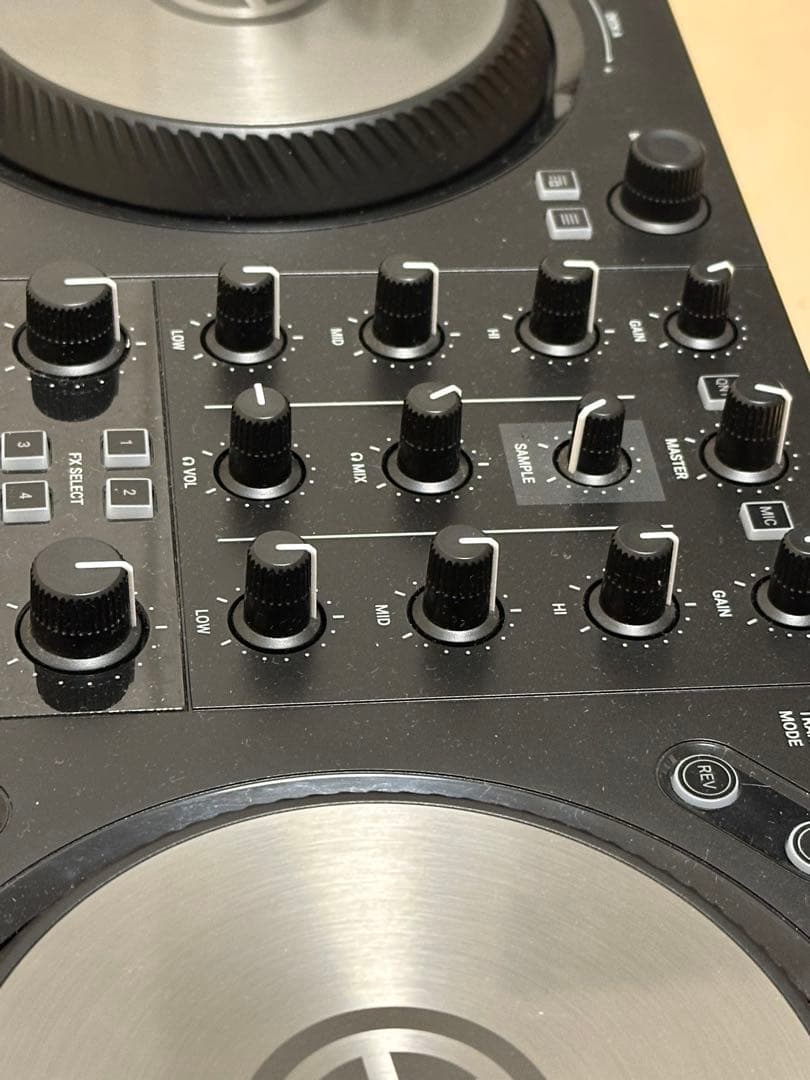 TRAKTOR Kontrol S2 MK3 DJコントローラー 箱付き