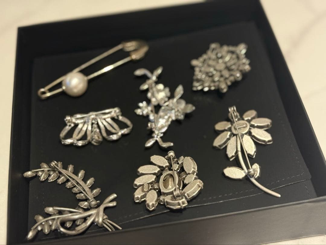 FOXEY ブローチ　６点(お写真からひとつ減ります)