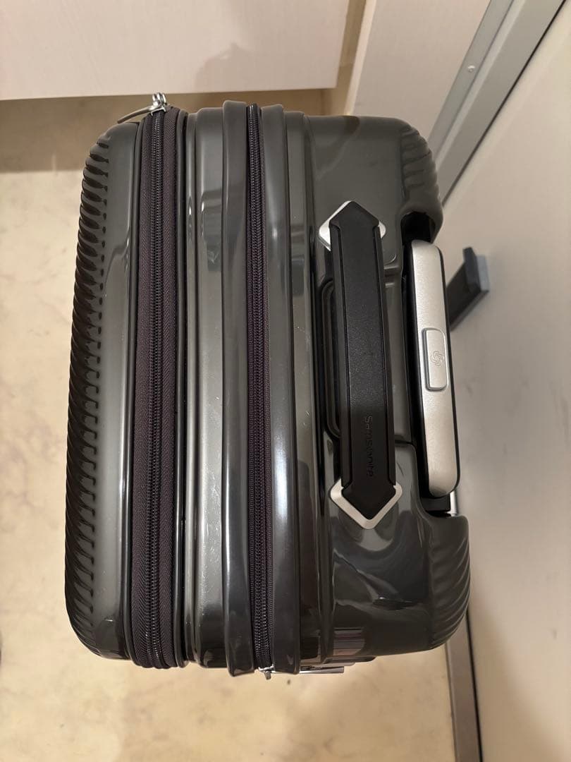 【美品】サムソナイト キャリーケース ヴォラント55 機内持込可 ブラック