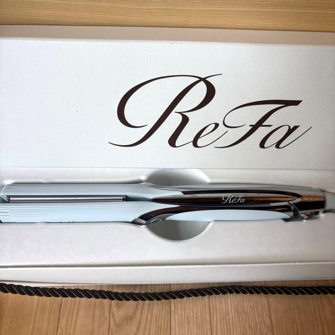 【美品】ReFa ストレートアイロン プロ RE-AT-02A ホワイト