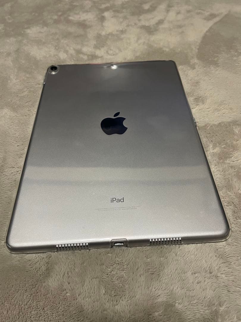 Apple iPad Pro 10.5インチ256GB スペースグレー