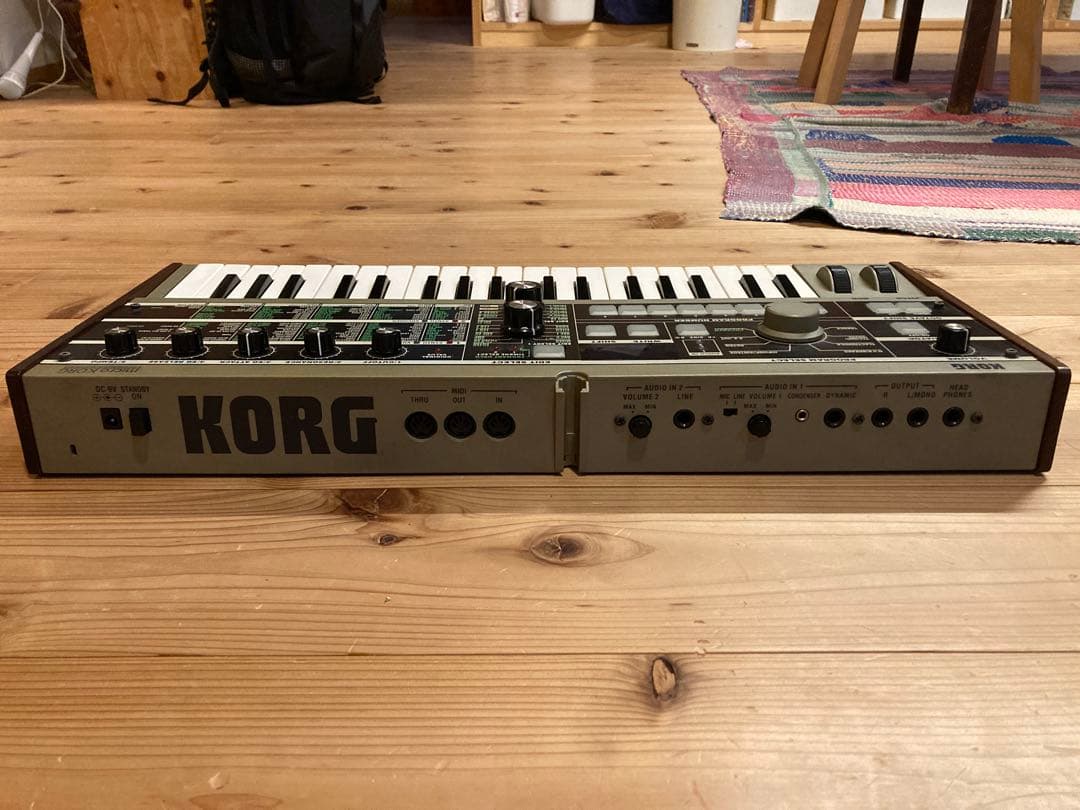 micro KORG アナログシンセサイザー　ボコーダー