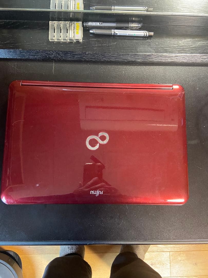 富士通　LIFEBOOK AH77/G レッド　RAM 16.0GB