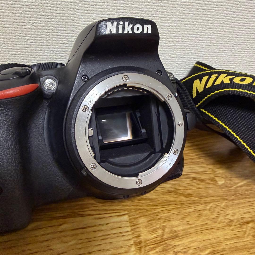 Nikon D5500 デジタル一眼レフ
