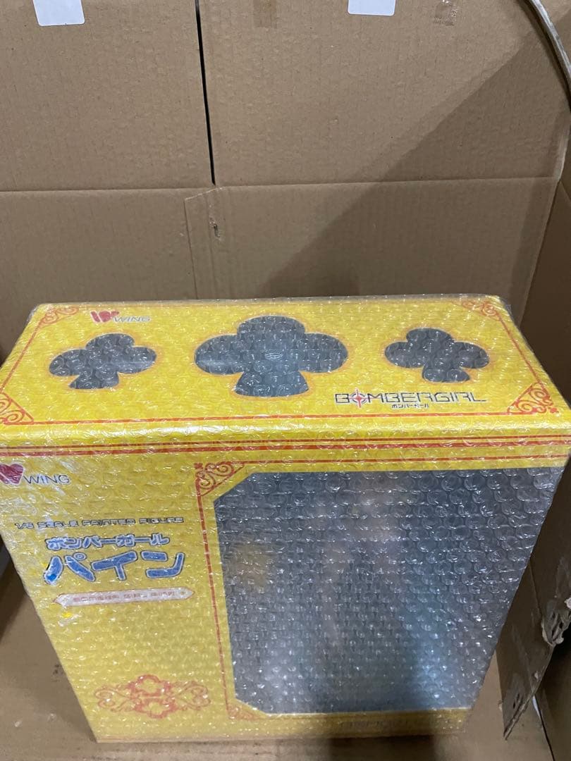 ボンバーガール パイン1/6スケール プラスチック&鉄製塗装済み完成品フィギュア