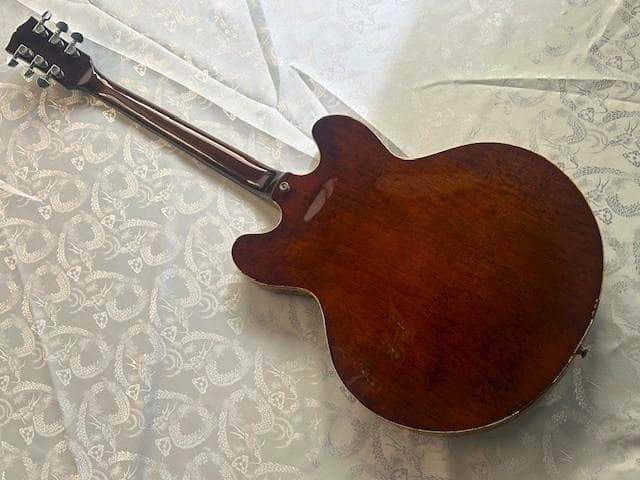 Aria Pro II ES-700 WA　マツモク製アリア　ES-335タイプ