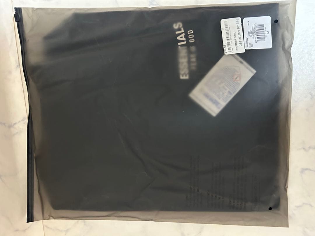 フィアオブゴッド エッセンシャルズ クラシック Tシャツ ジェット ブラック