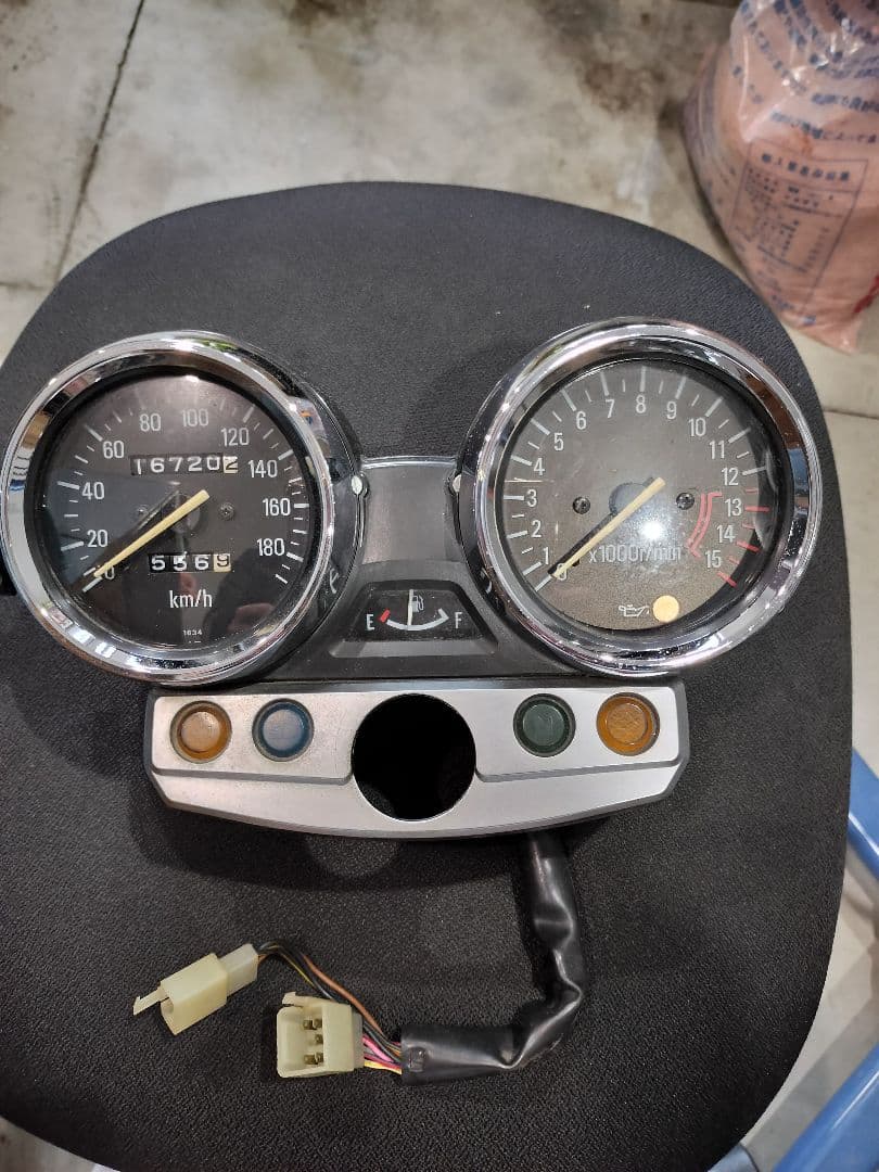 Kawasaki　純正ゼファー　カイ　メーター　セット