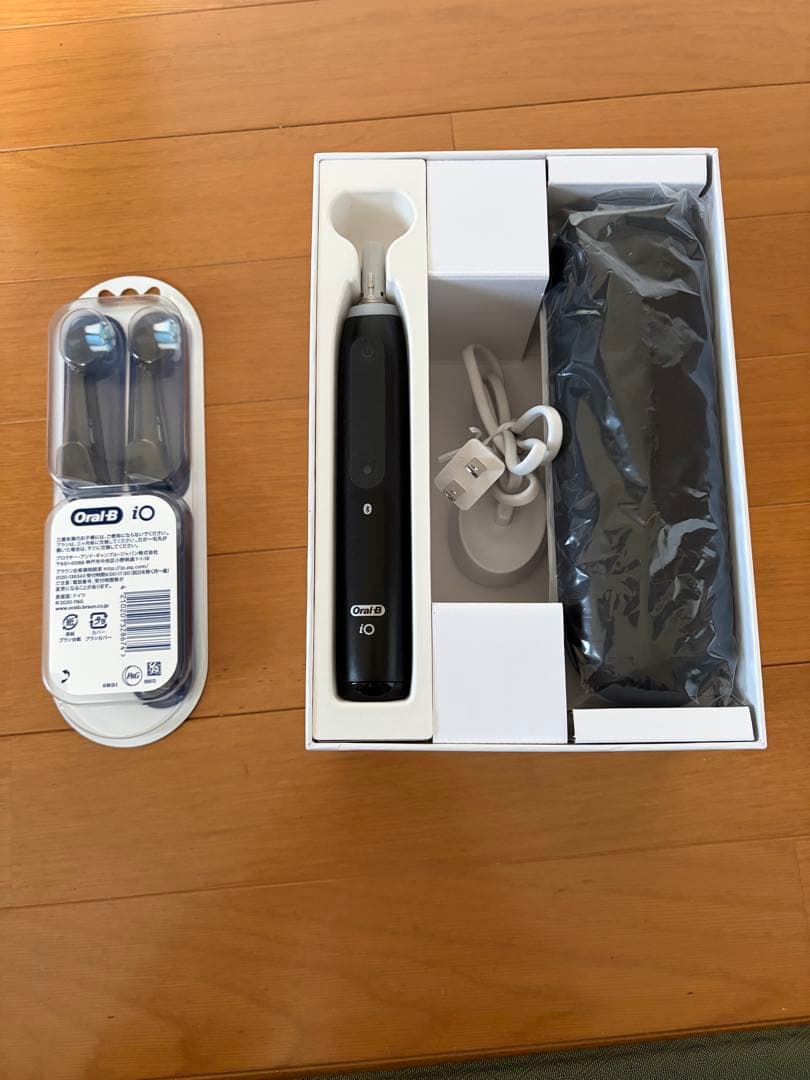 【美品】Oral-B iO 5 電動歯ブラシ 本体