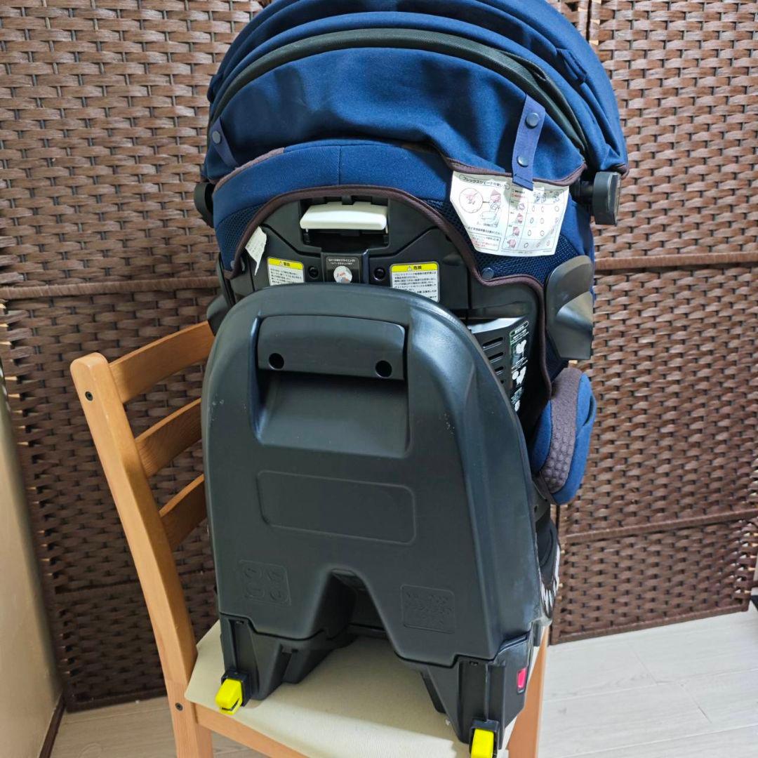 【極美品】アップリカ フラディアグロウ ISOFIX360°セーフティー