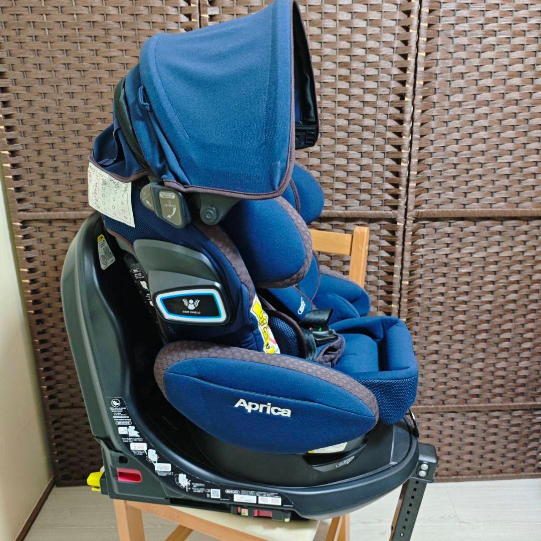 【極美品】アップリカ フラディアグロウ ISOFIX360°セーフティー
