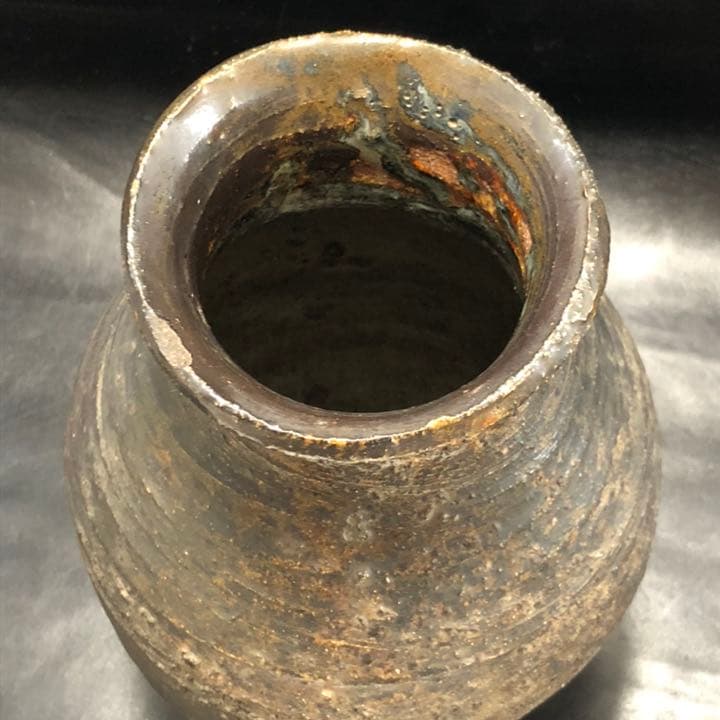 美しい古美術◼️蔵から素晴らしい雰囲気の壺、壷、花瓶が出て来ました。花道具、茶道具