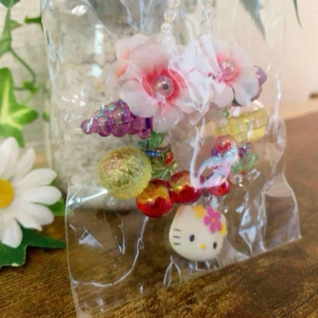 【希少激レア】ハローキティ トロピカルストラップ　2001 花　★入手困難★