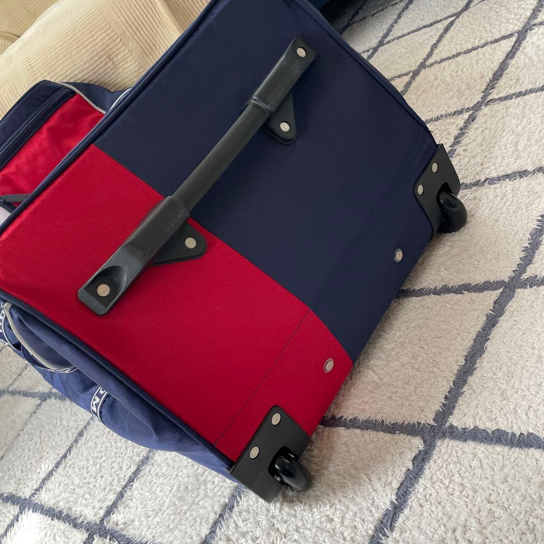 トミーヒルフィガー 折りたたみキャリーバッグ 大容量 リュック