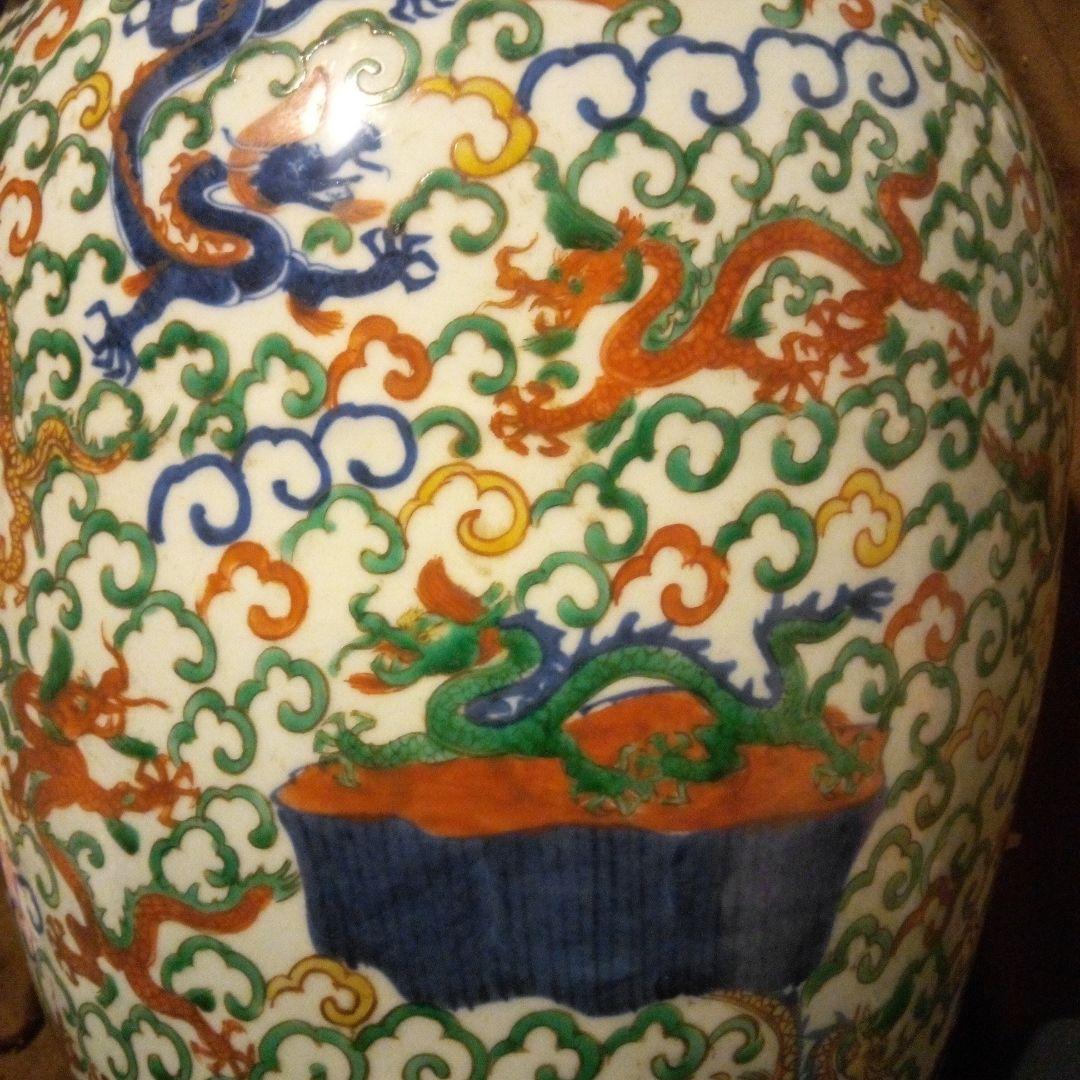 中国陶磁器　萬歴赤絵　大壺