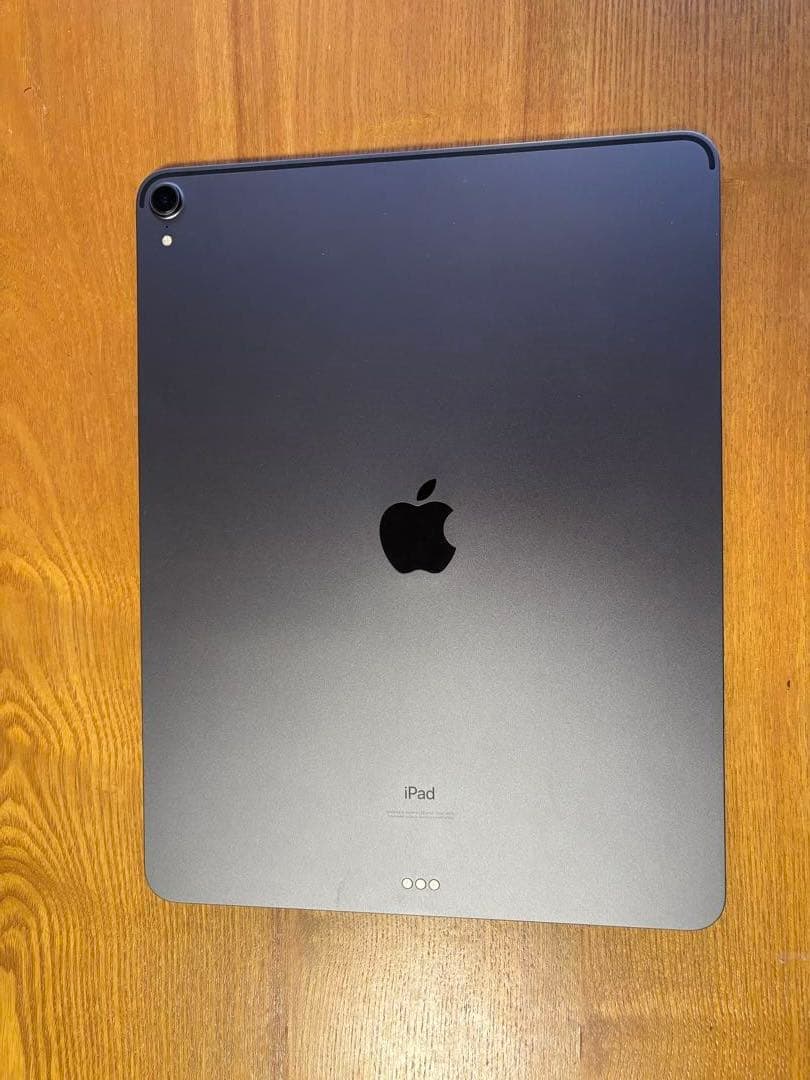 美品　iPad Pro 12.9 第3世代 256GB Wi-Fi