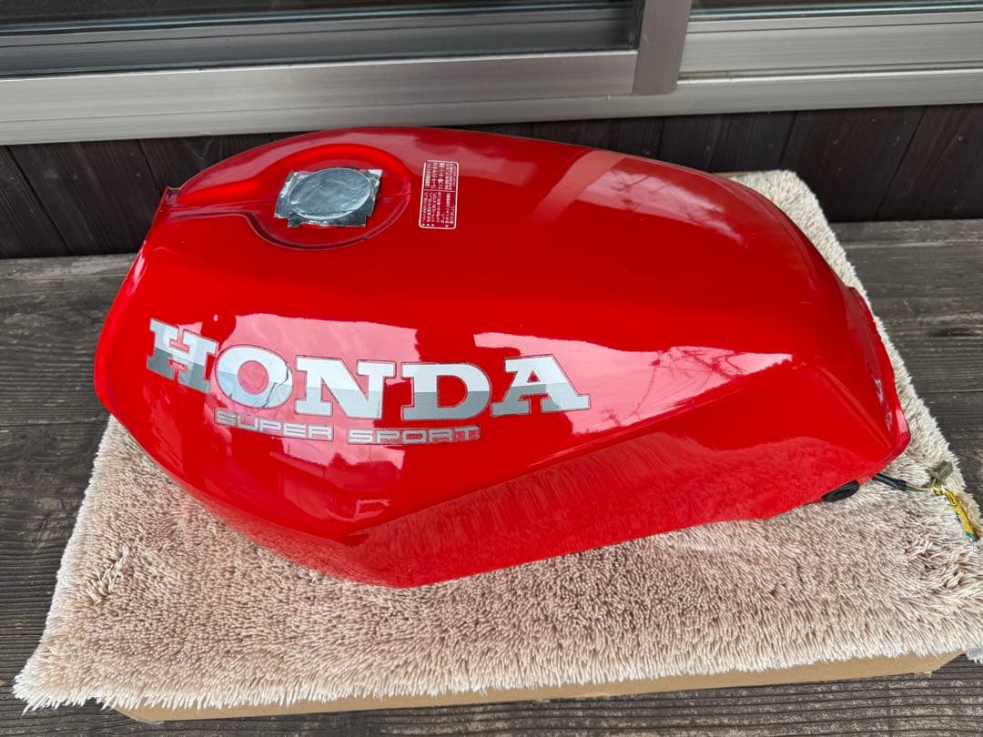 11月20日発送可能　cbx400f 外装