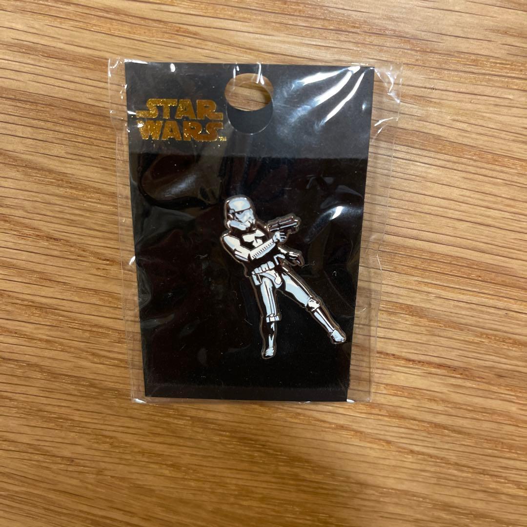 新品未開封 非売品 ノベルティ ピンバッジ スターウォーズ ストームトルーパー
