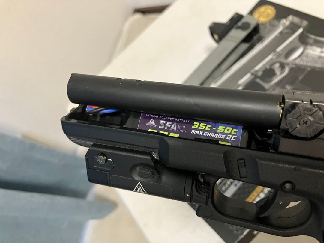 東京マルイ電動ハンドガンg18c カスタム