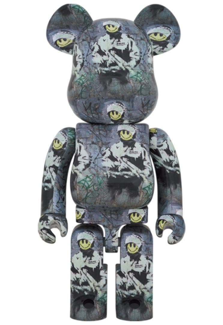 BE@RBRICK RIOT COP 1000％　新品
