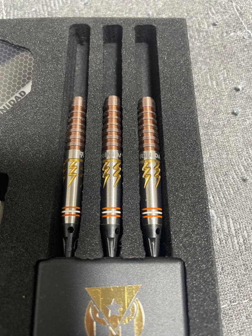 TRINIDAD ROMAN TYPE 5 ダーツセット