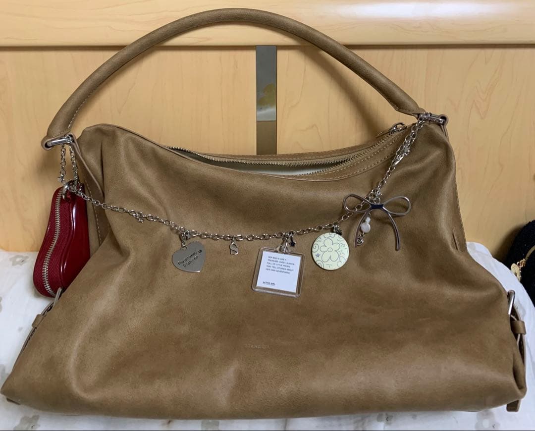 STAND OILベージュ スエード ショルダーバッグ