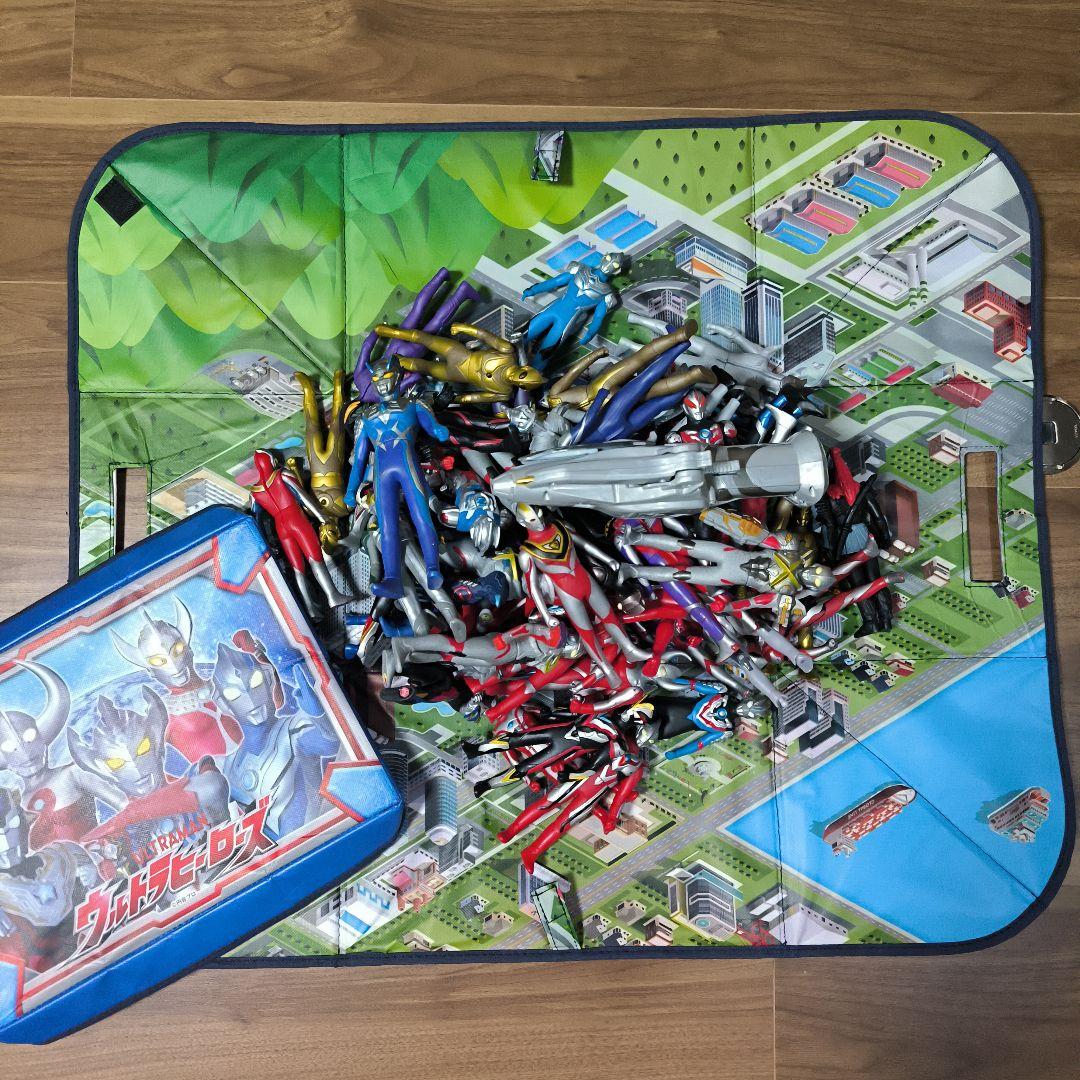 ウルトラマン ソフビ怪獣まとめ売り DXギンガスパーク バトルフィールドボックス