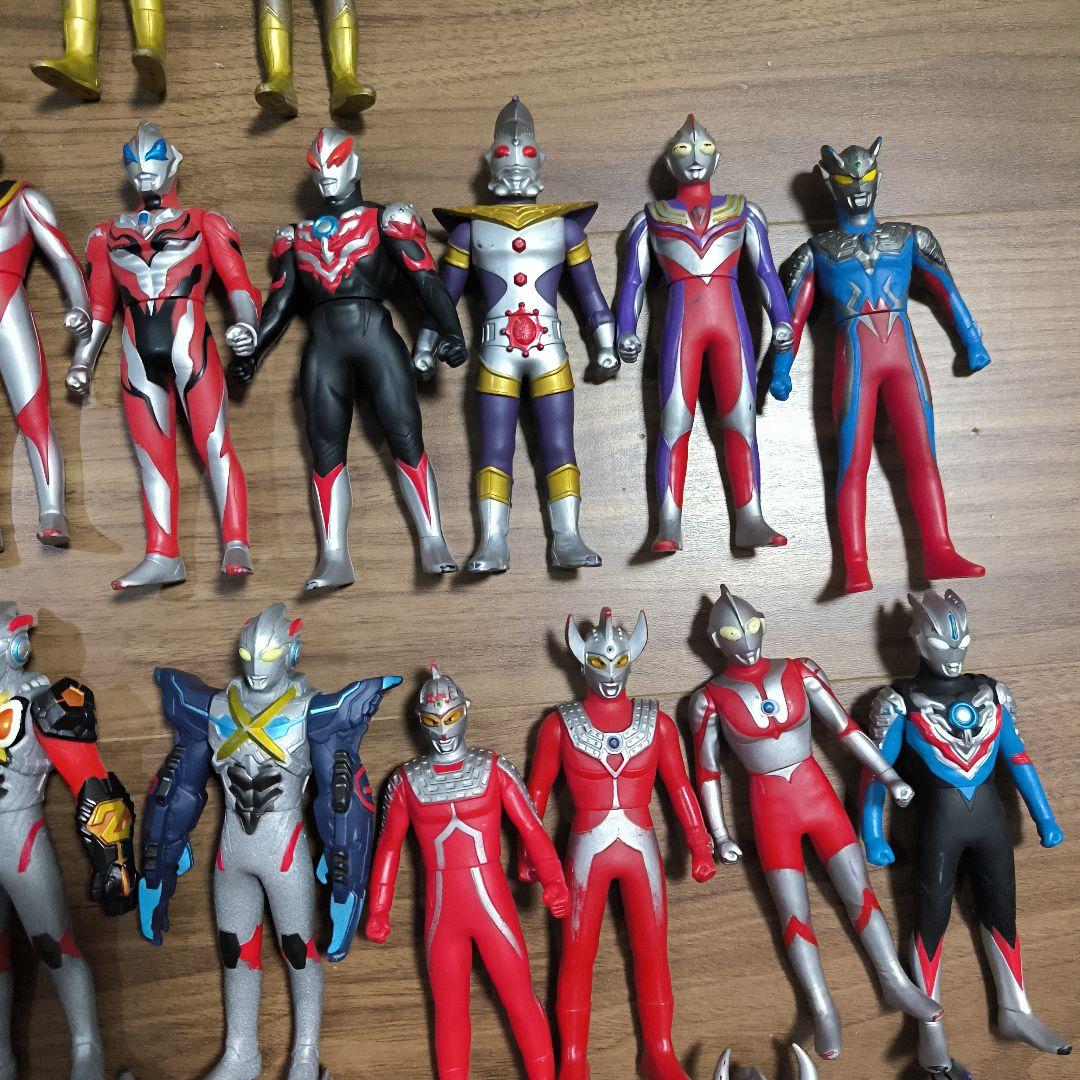 ウルトラマン ソフビ怪獣まとめ売り DXギンガスパーク バトルフィールドボックス